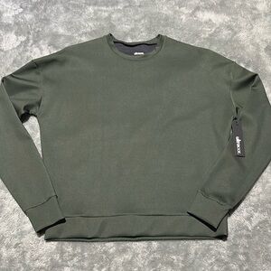 Ultracor Filter Pullover in olive olive green